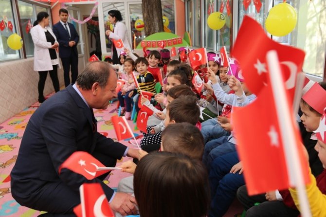 Başkan Oprukçu’dan belediye kreşine ziyaret