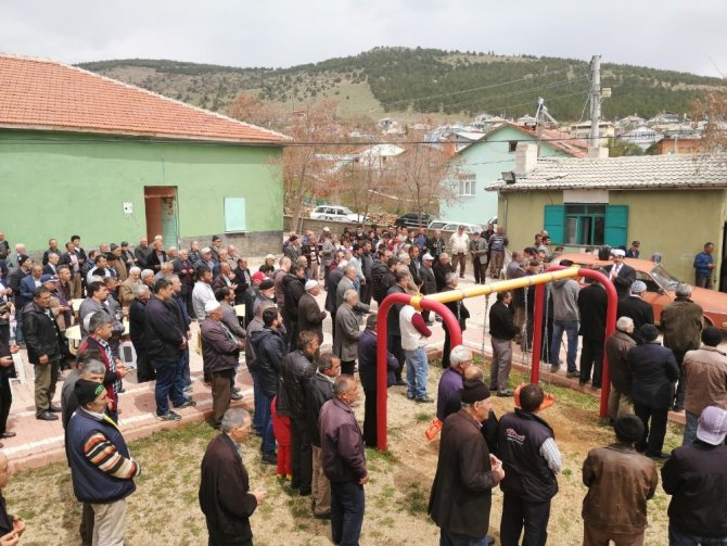 Hüyük’te çiftçiler yağmur duasına çıktı