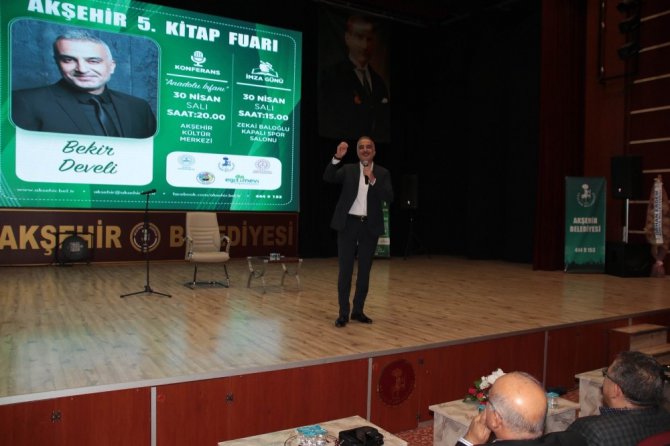 Akşehir’de Yazar Bekir Develi’den ‘Anadolu İrfanı’ konferansı