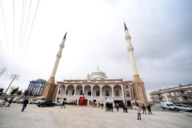 Mustafa Koyuncu Cami açıldı