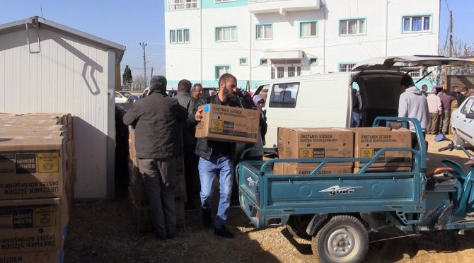 Konya Büyükşehir Belediyesinden çilek üreticisine destek