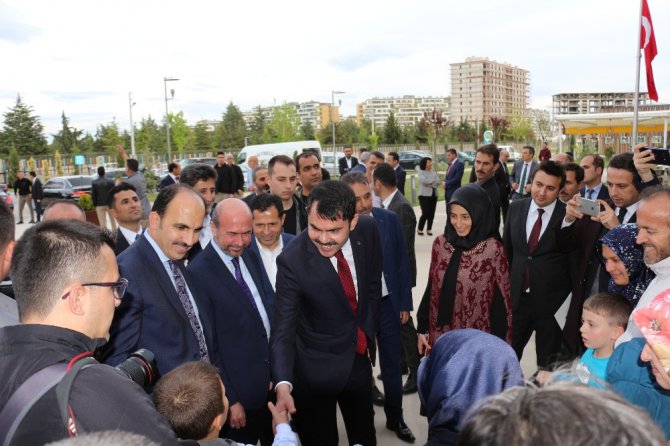 Bakan Kurum: “2023’te sıfır atık projesi sayesinde 100 bin kişiye istihdam sağlayacağız”