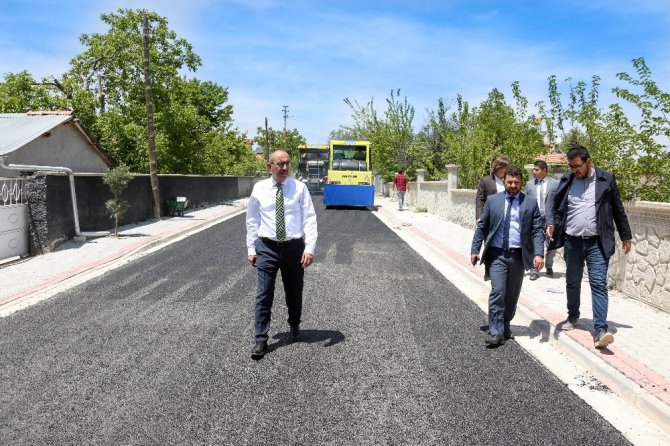 Başkan Kavuş: “Vatandaşımızı tozdan, çamurdan kurtaracağız”