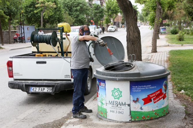 Meram Belediyesi, ilaçlama çalışmalarına başladı