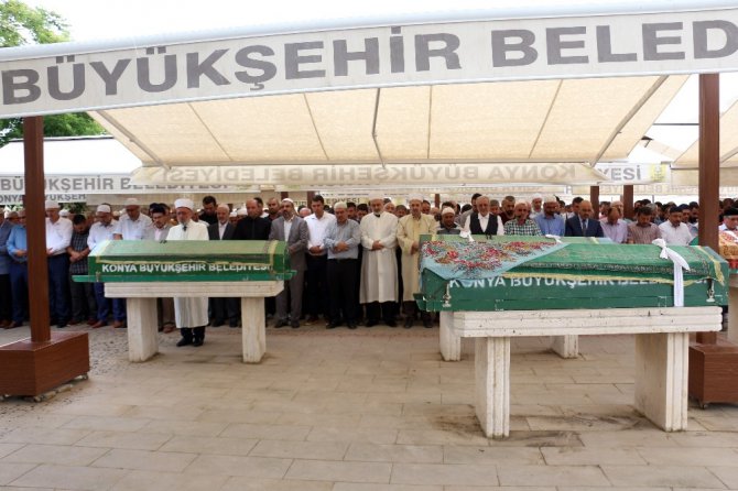 Cenaze namazını müftü babası gözyaşlarıyla kıldırdı