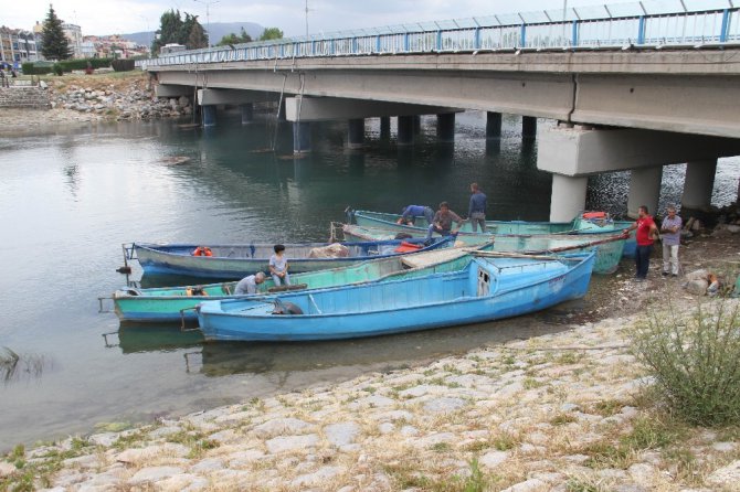 Beyşehir Gölü’nde av dönemi dualarla başladı