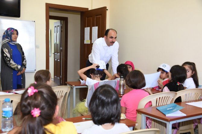 Başkan Altay, Genç KOMEK Yaz Okulu öğrencileriyle buluştu