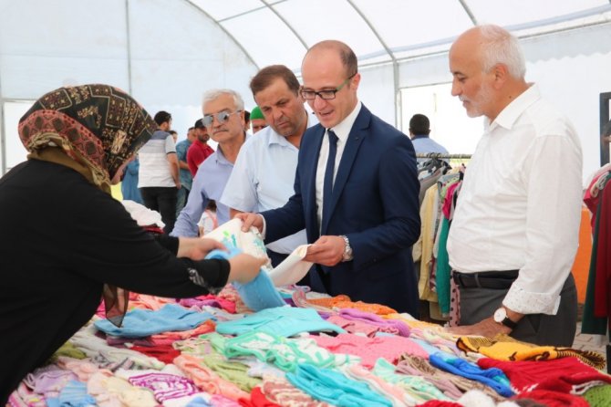 Beyşehir’de Göl Feneri Derneği’nden yoksullar yararına kermes