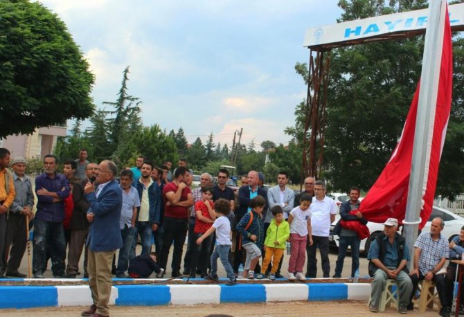 Beyşehir’e dev Türk bayrağı