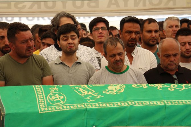 Konya’da kaza kurbanları toprağa veriliyor