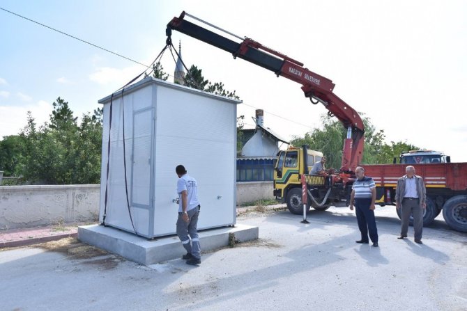 Karatay Belediyesi tatlı su çeşmesi depolarını kendi üretiyor