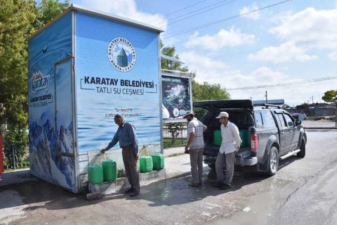 Karatay Belediyesi tatlı su çeşmesi depolarını kendi üretiyor