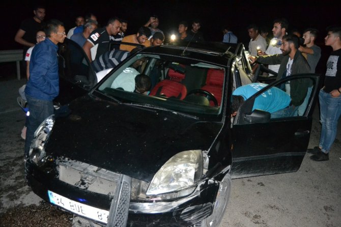 Konya’da otomobil otomobile arkadan çarptı: 8 ölü