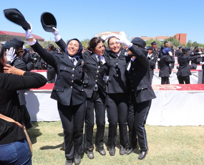 Aksaray POMEM’de 631 yeni polis mezun oldu