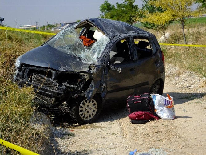 Aksaray’da otomobil takla attı: 1 ölü, 2 yaralı