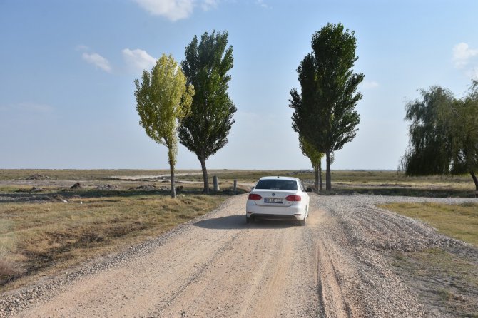 Aksaray’ın Eskil ilçesinden Tuz Gölü’ne yol açıldı