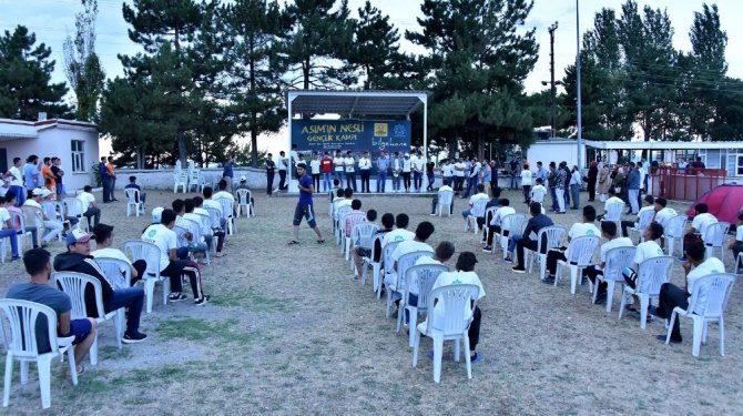 Başkan Kılca, Atabey Gençlik Kampı’nda gençlerle buluştu