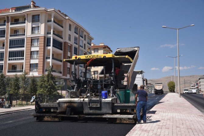 Elmalı Hamdi Hoca Caddesi yenilendi