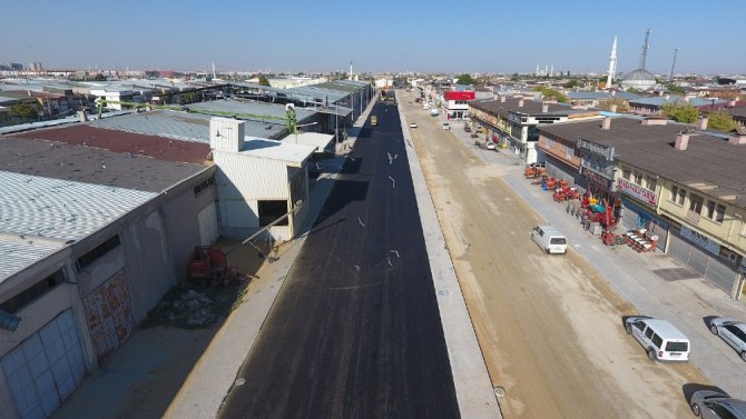 Karatay Belediyesi asfalt çalışmalarını sürdürüyor