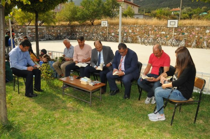 Akşehir’de “Pedalını Kitap İçin Çevir” etkinliği