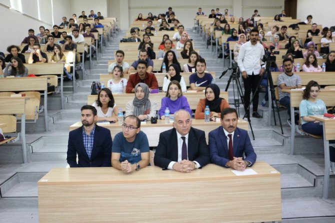 KTO Karatay’da hukuk öğrencilerine ilk ders Başkan Kılca’dan