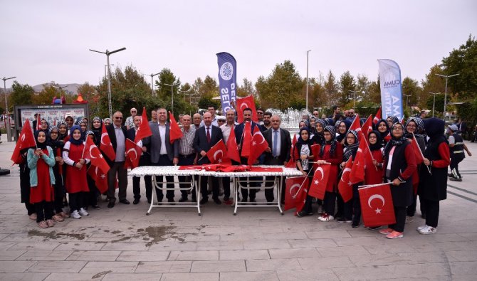 Başkan Pekyatırmacı: “Allah kahraman Mehmetçiğimizi muzaffer eylesin”