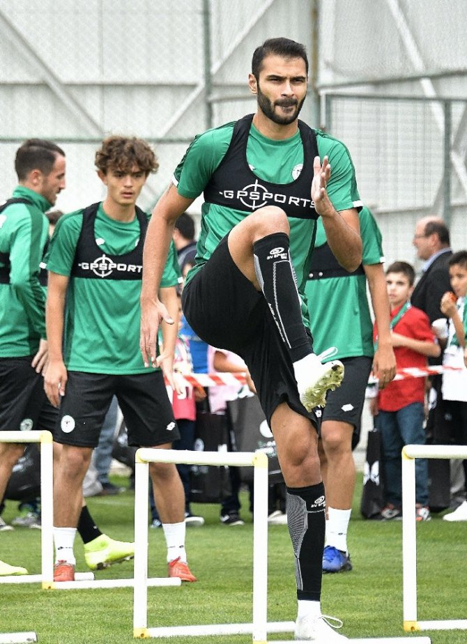 Konyaspor, Eskişehirspor maçı öncesi hazırlıklarını sürdürdü