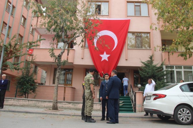 Konyalı şehidin baba ocağına acı haber ulaştı