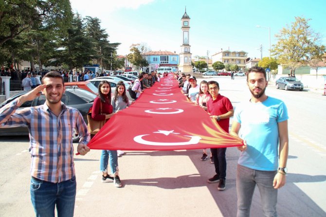 Yunak’ta Barış Pınarı Herakatı’na destek