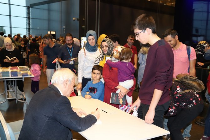 Konya Kitap Günleri yoğun ilgi görüyor