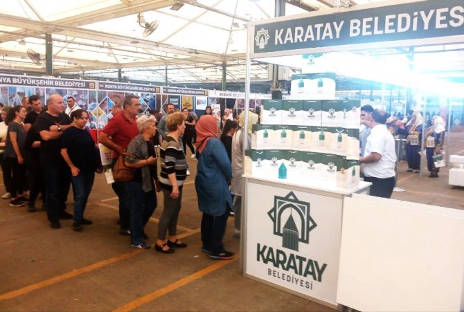 ‘Konya Günleri’nde Karatay Belediyesi standına büyük ilgi