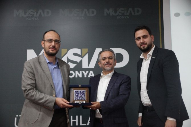 MÜSİAD’ta iş hayatında algı yönetimi konuşuldu