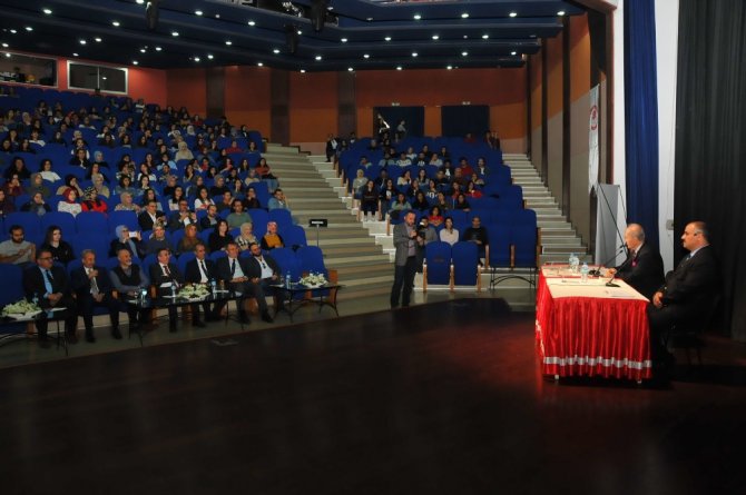 Nasreddin Hoca Isparta’da konuşuldu