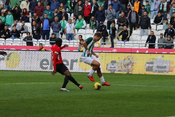 Süper Lig: Konyaspor: 1 - Gençlerbirliği: 1 (Maç sonucu)