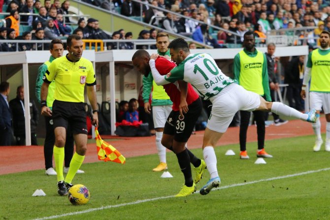 Süper Lig: Konyaspor: 1 - Gençlerbirliği: 1 (Maç sonucu)