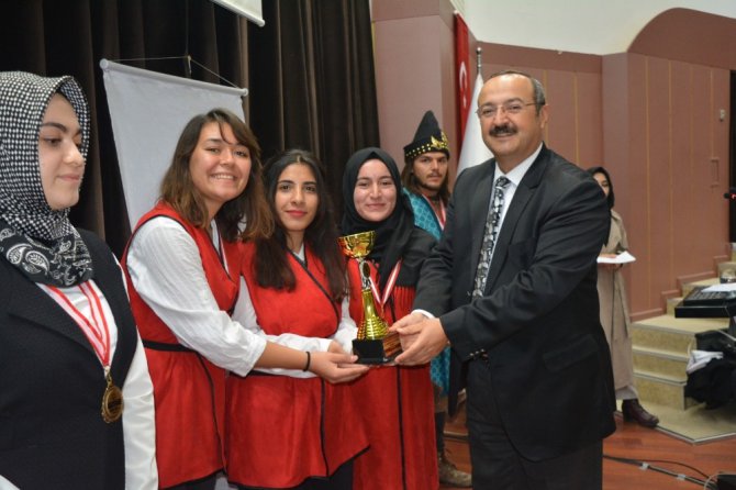 SÜ’de Alaeddin Keykubat Geleneksel Okçuluk Kupası madalya töreni