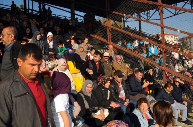 Akşehir’de 2. Zekai Baloğlu Atletizm Yarışması’na yoğun ilgi