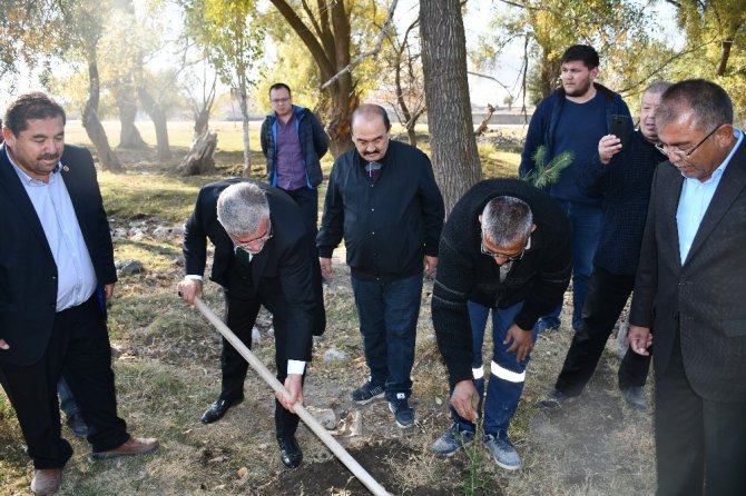 Kulu’da Nogay Türkleri ve Kırım Tatarları Atatürk’ü anma programı düzenledi