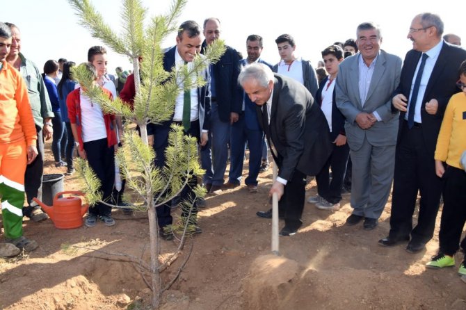 KOSKİ’den “Geleceğe Nefes” için 42 bin fidan