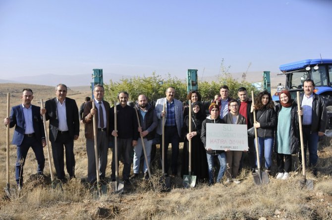 Selçuk’ta “Engelli Öğrenci Birimi Hatıra Ormanı” oluşturuldu