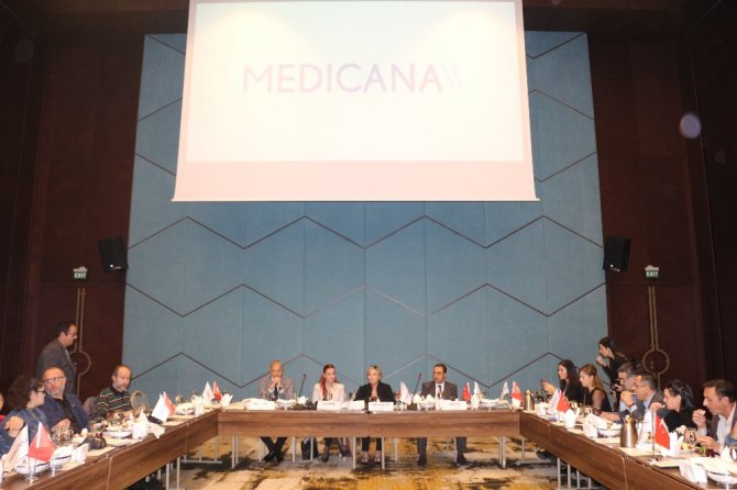 Medicana Hastanesi basın mensuplarıyla bir araya geldi