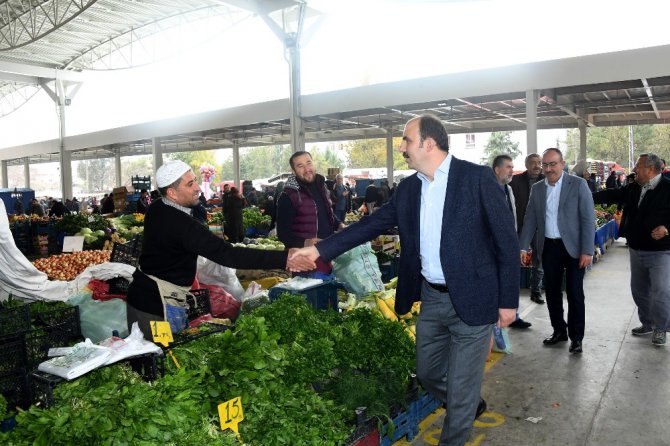 (Tekrar) Başkan Altay: “Amacımız esnafımızın ve vatandaşımızın daha iyi şartlarda alışveriş yapabilmesi”