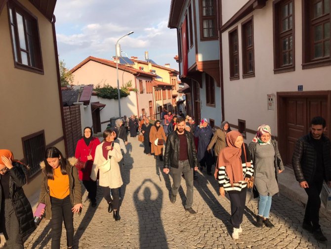 Akşehir Belediyesinden “Yerinde Tarih” etkinliği