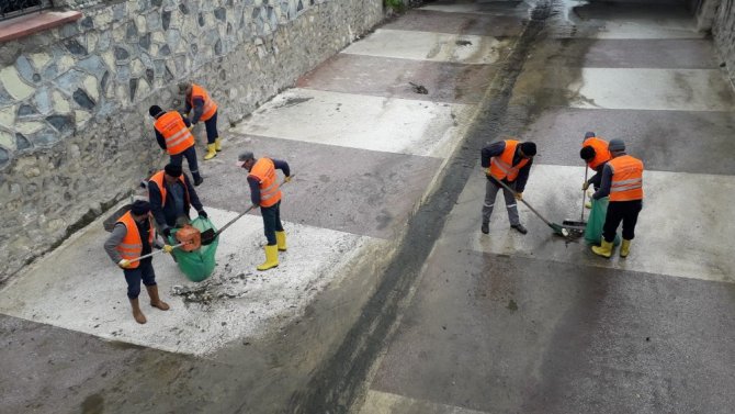 Akşehir Belediyesinden kış temizliği