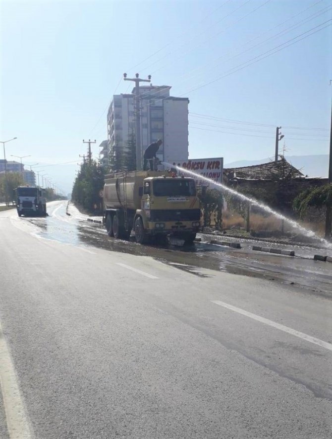 Ereğli Belediyesi temizlik çalışmalarını sürdürüyor