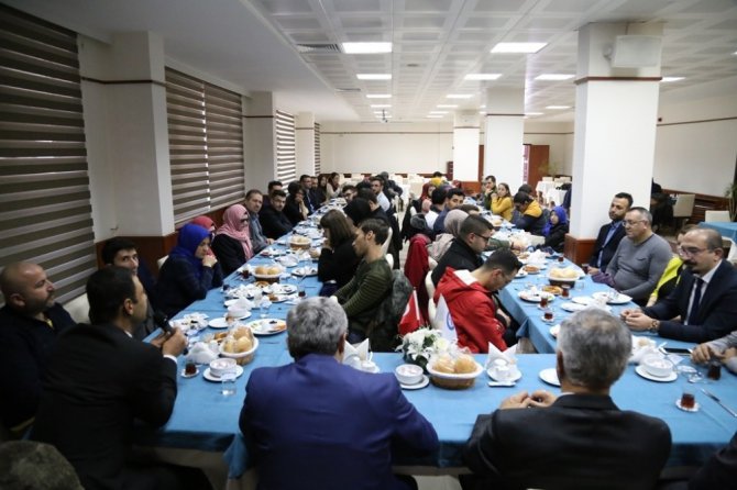 ASÜ Rektörü Şahin: “Hedefimiz, engelsiz bir kampüs oluşturmak”