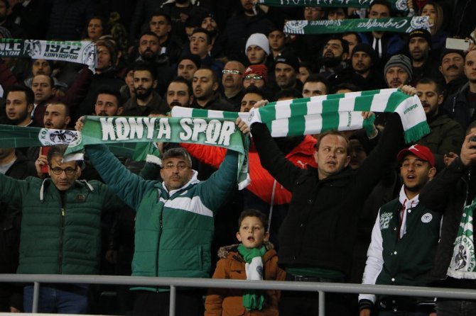 Süper Lig: Konyaspor: 0 - Galatasaray: 0 (Maç devam ediyor)