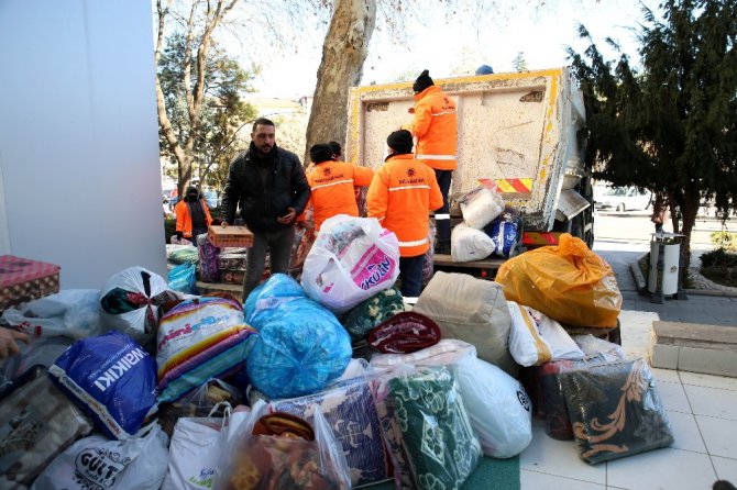 Aksaray Başkan Dinçer’in çağrısı ile Elazığ için tek yürek oldu