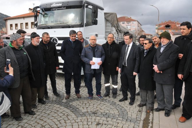 Akşehir’den İdlib’e yardım tırı