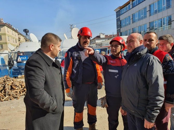 Selçuklu Belediyesinden Elazığ ve Malatya’ya yardım eli